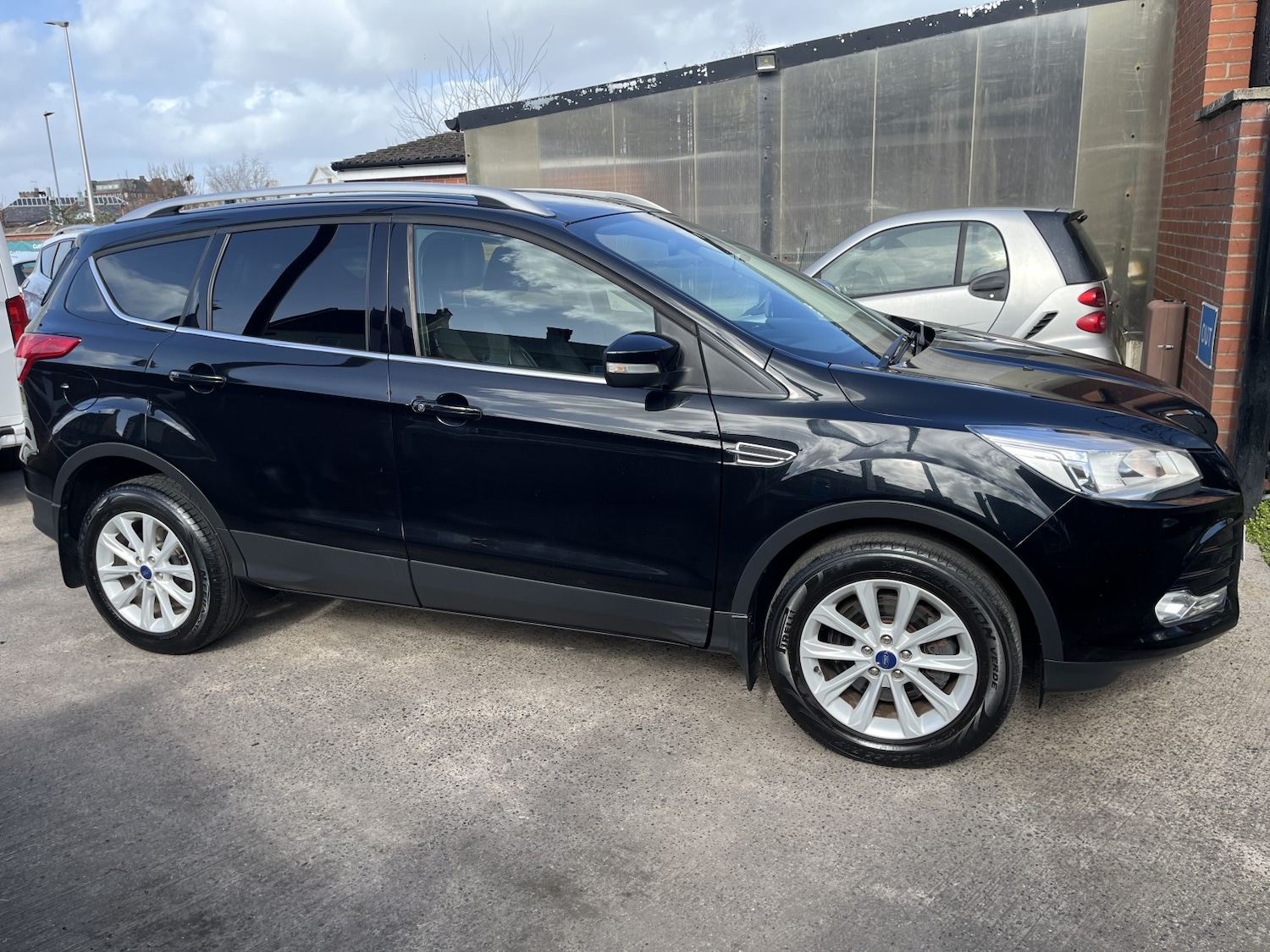 Used Ford Kuga 2015 for sale - 78053307: Photo 4