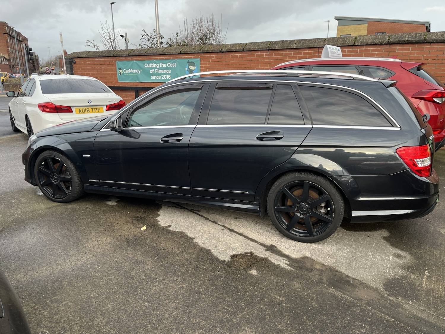 Used Mercedes-Benz C Class 2012 for sale - 76941799: Photo 6