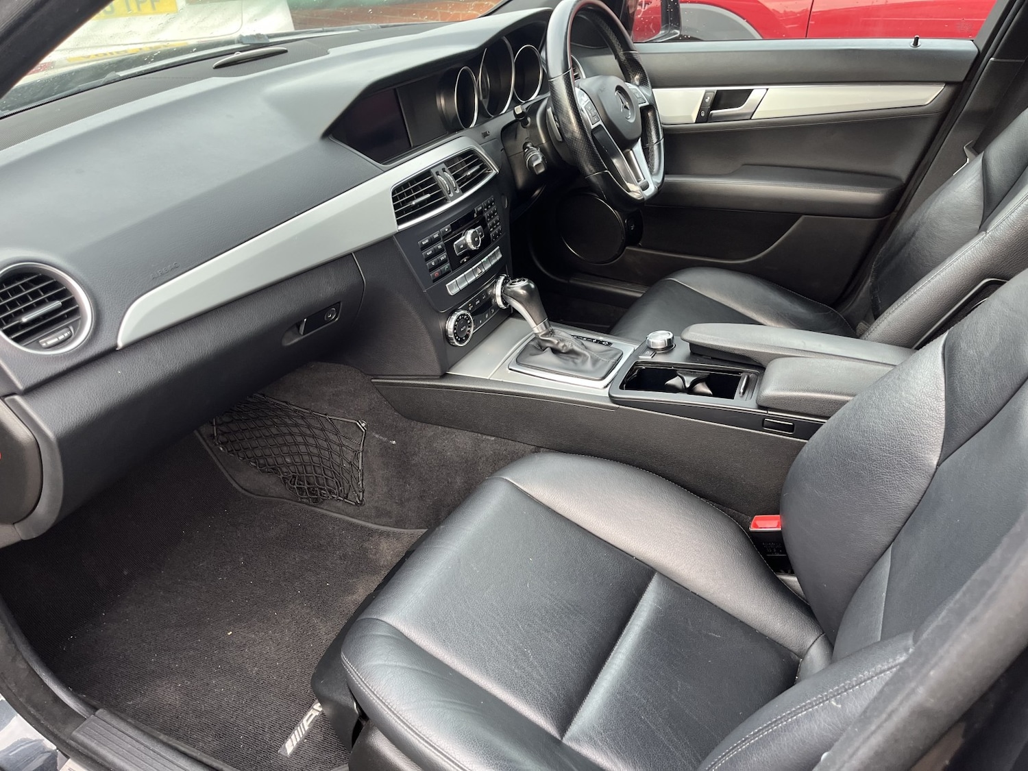 Used Mercedes-Benz C Class 2012 for sale - 76941799: Photo 8