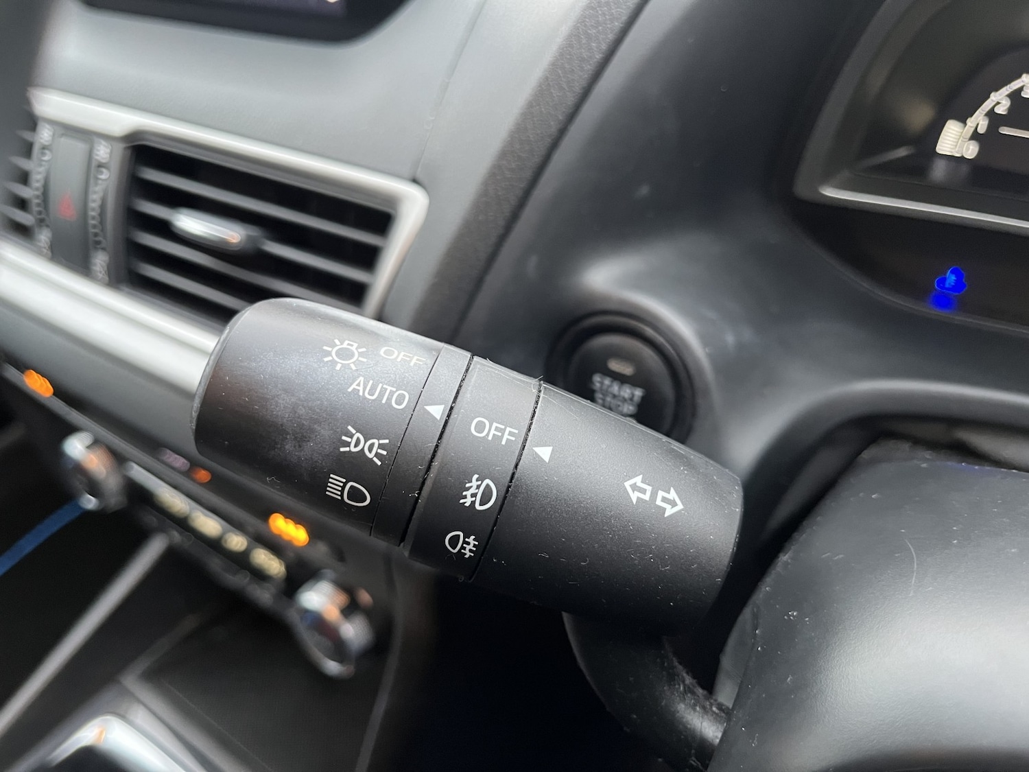 Used Mazda Mazda3 2019 for sale - 76941764: Photo 15