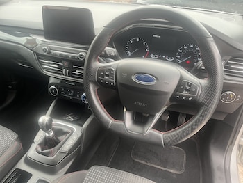 Used Ford Focus 2021 for sale - 78489227: Photo