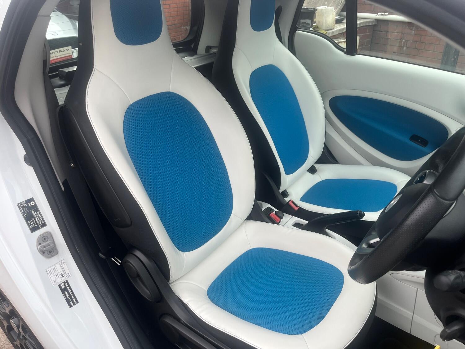 Used smart fortwo 2016 for sale - 76120184: Photo 16