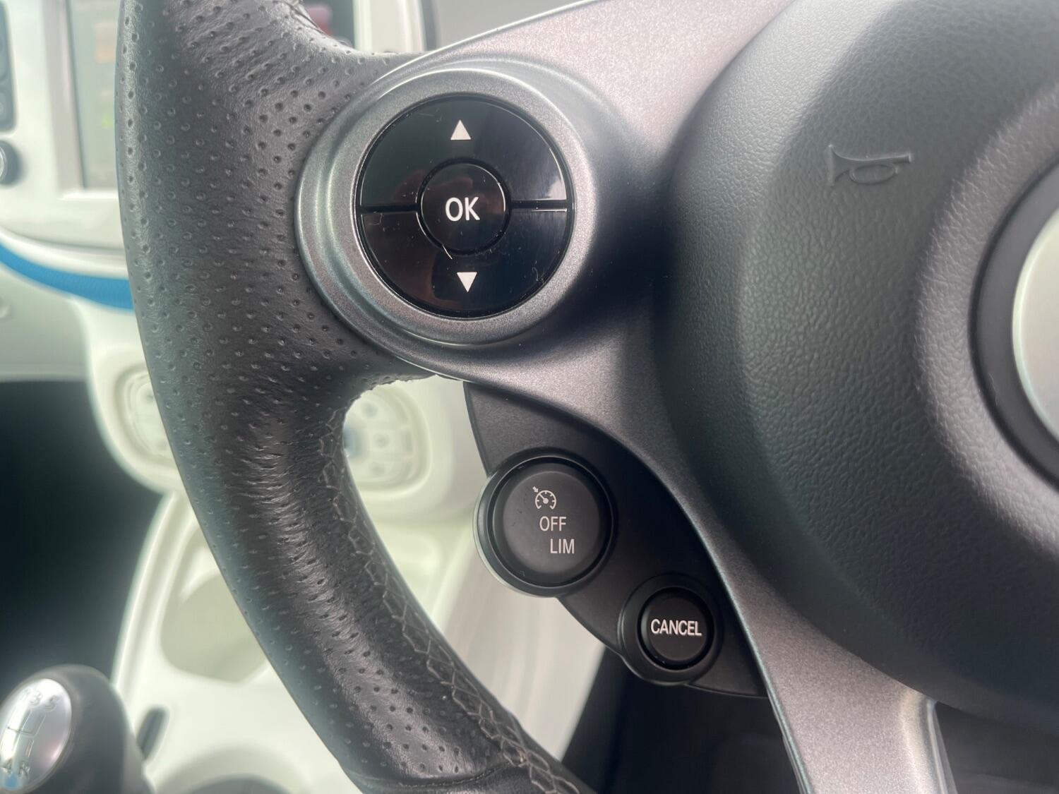 Used smart fortwo 2016 for sale - 76120184: Photo 21