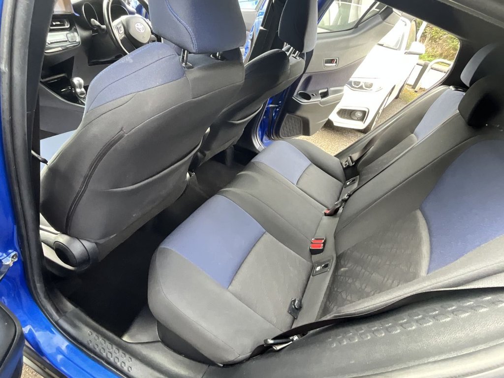 Used Toyota C-HR 2017 for sale - 76234372: Photo 15