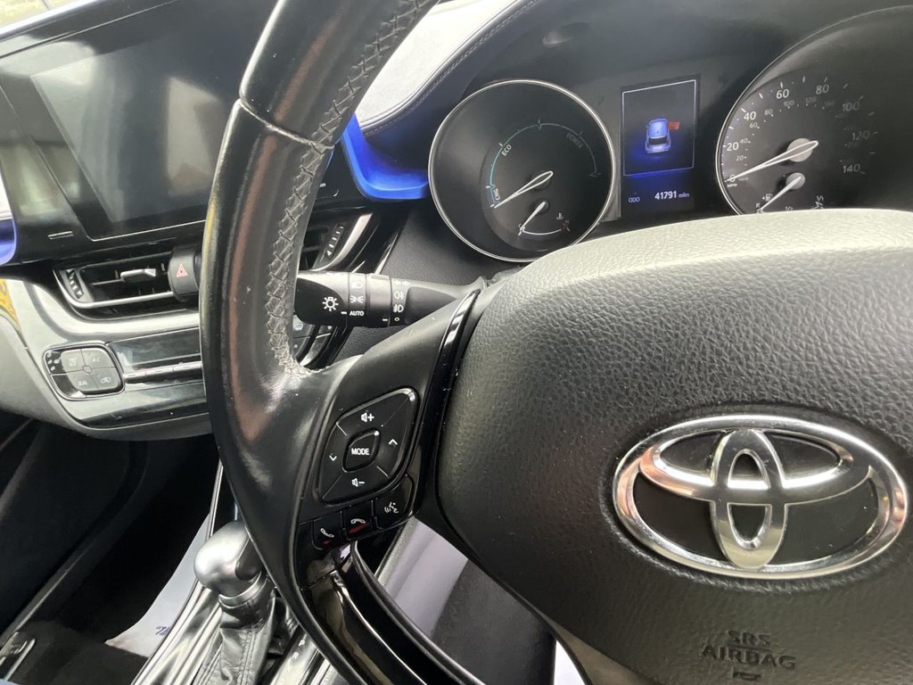 Used Toyota C-HR 2017 for sale - 76234372: Photo 20
