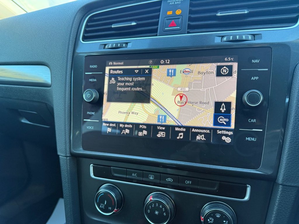 Used Volkswagen Golf 2018 for sale - 77009747: Photo 20