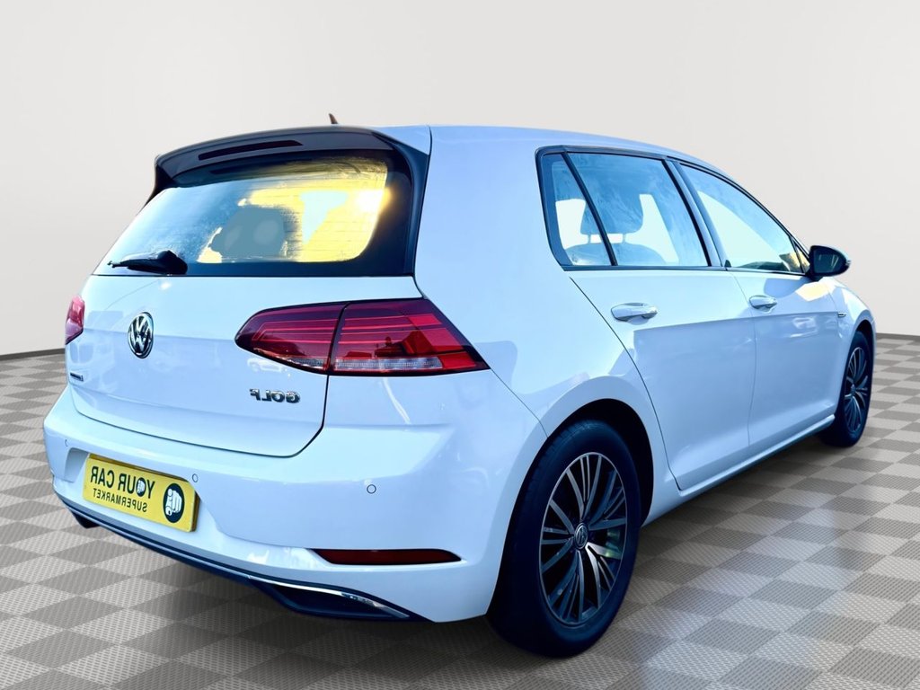 Used Volkswagen Golf 2018 for sale - 77009747: Photo 8