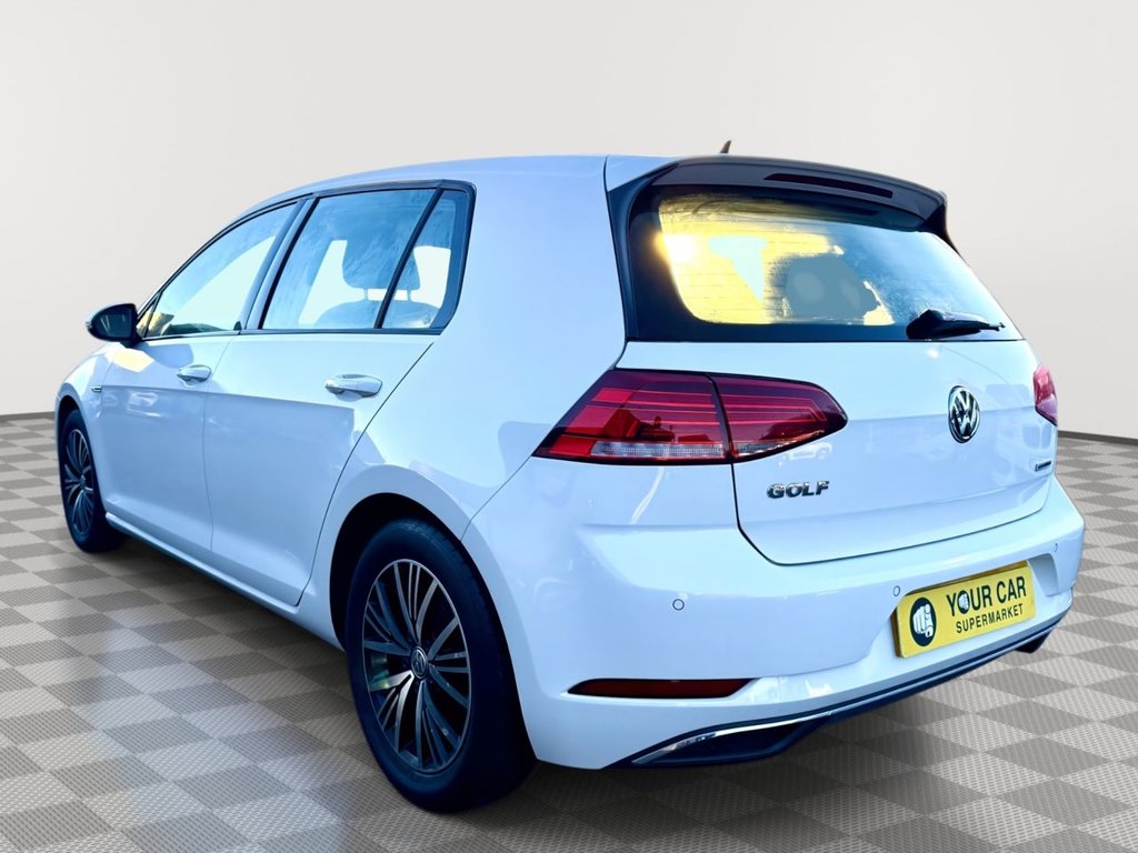 Used Volkswagen Golf 2018 for sale - 77009747: Photo 9