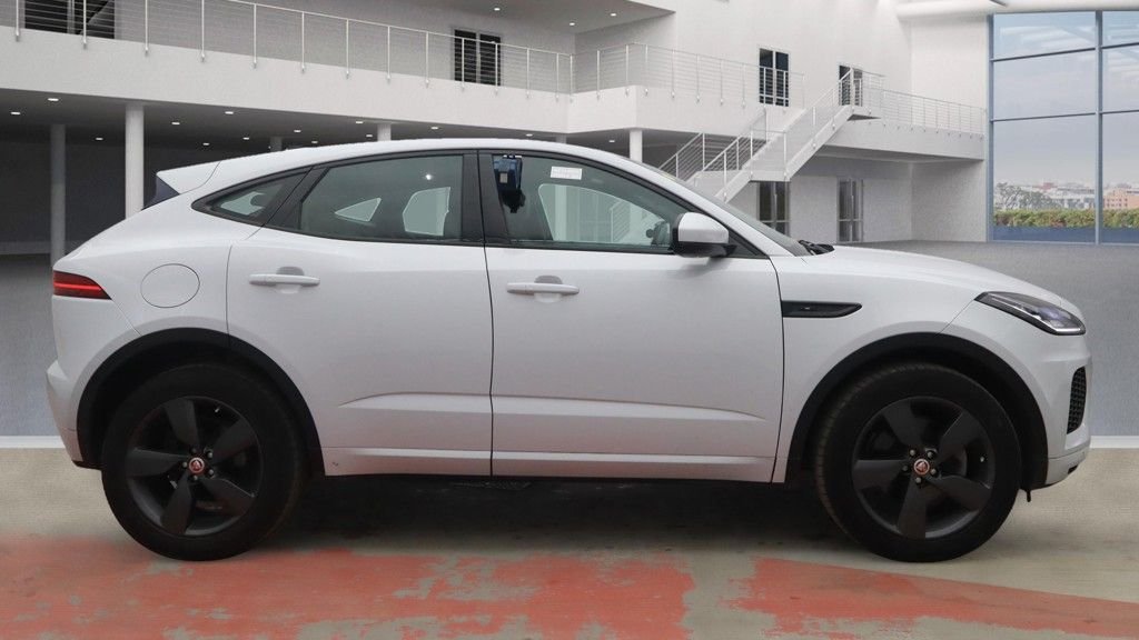 Used Jaguar E-Pace 2020 for sale - 76698623: Photo 9