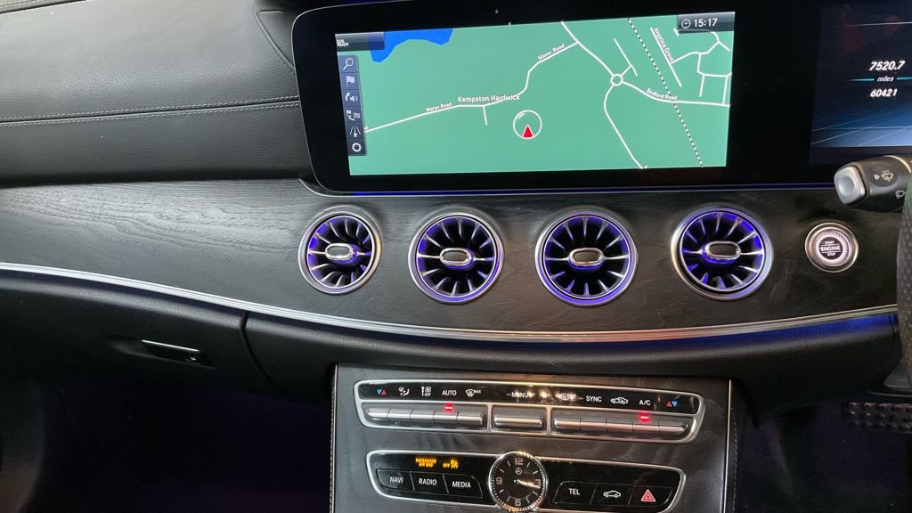 Used Mercedes-Benz E Class 2019 for sale - 77153787: Photo 11