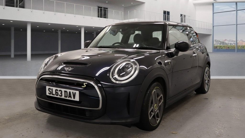 Used MINI Hatch 2022 for sale - 76559408: Photo 2