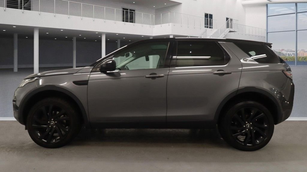 Used Land Rover Discovery Sport 2018 for sale - 76546953: Photo 6