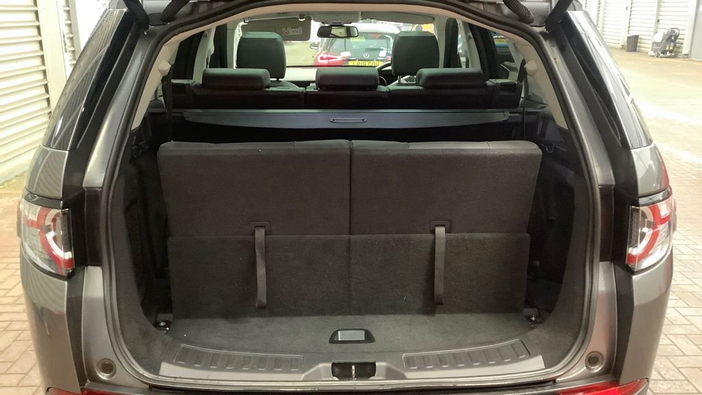 Used Land Rover Discovery Sport 2018 for sale - 76546953: Photo 7