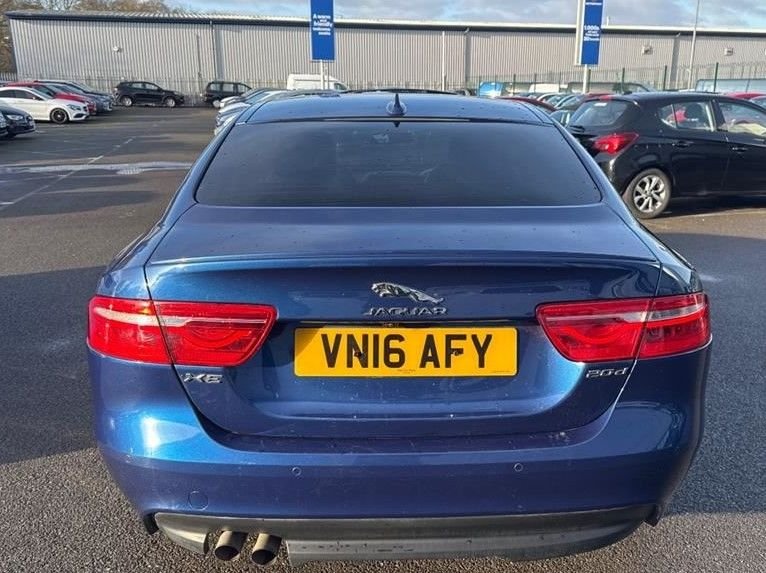 Used Jaguar XE 2016 for sale - 77153639: Photo 3