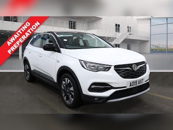 Vauxhall - Grandland X