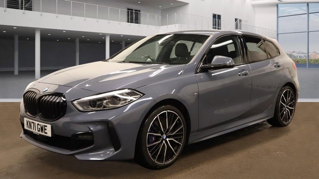 Used BMW 1 Series 2021 for sale - 77009610: Photo 2