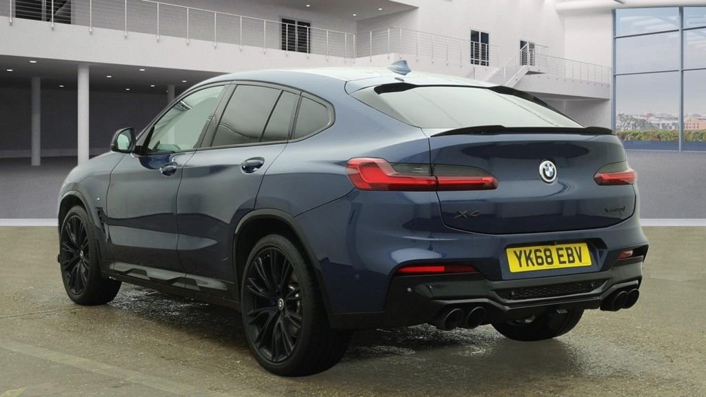 Used BMW X4 2018 for sale - 77153470: Photo 3