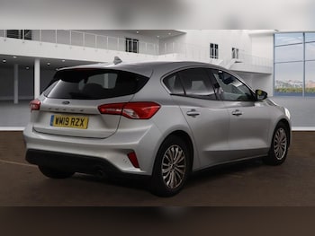 Used Ford Focus 2019 for sale - 76234337: Photo