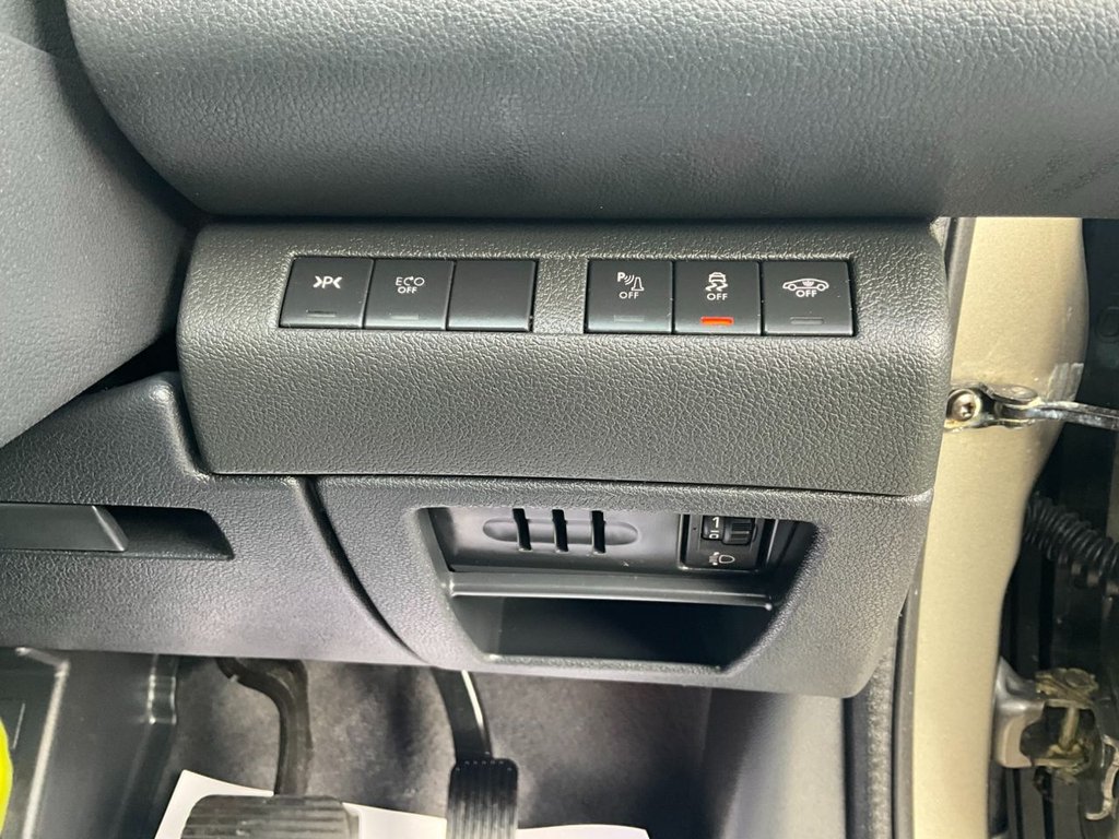 Used Peugeot 3008 2014 for sale - 77798347: Photo 20