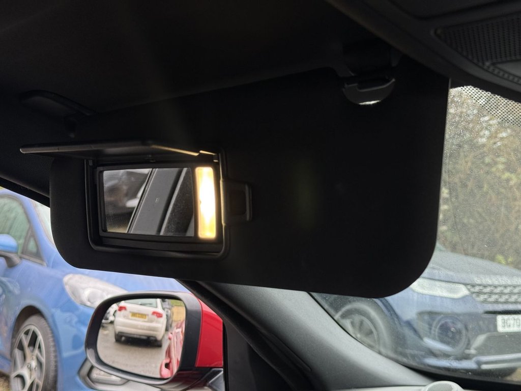 Used Jaguar XE 2017 for sale - 77990722: Photo 35