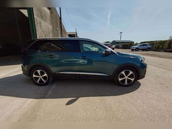 Used Peugeot 5008 2017 for sale - 78331190: Photo