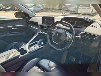 Used Peugeot 5008 2017 for sale - 78331190: Photo