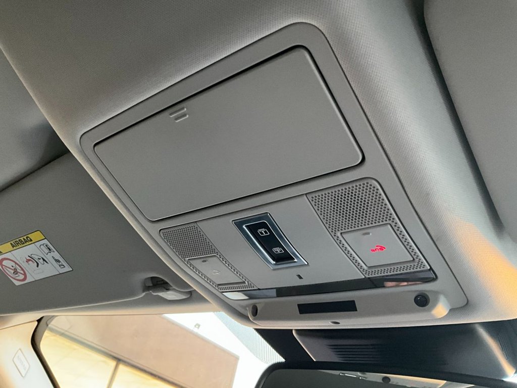 Used Land Rover Discovery Sport 2018 for sale - 77009728: Photo 36