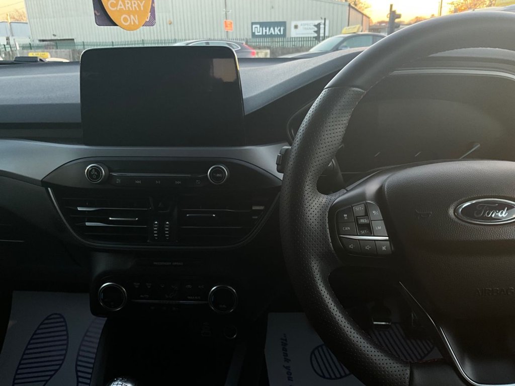 Used Ford Focus 2022 for sale - 77009752: Photo 13