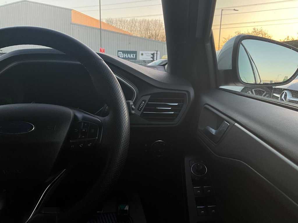 Used Ford Focus 2022 for sale - 77009752: Photo 14