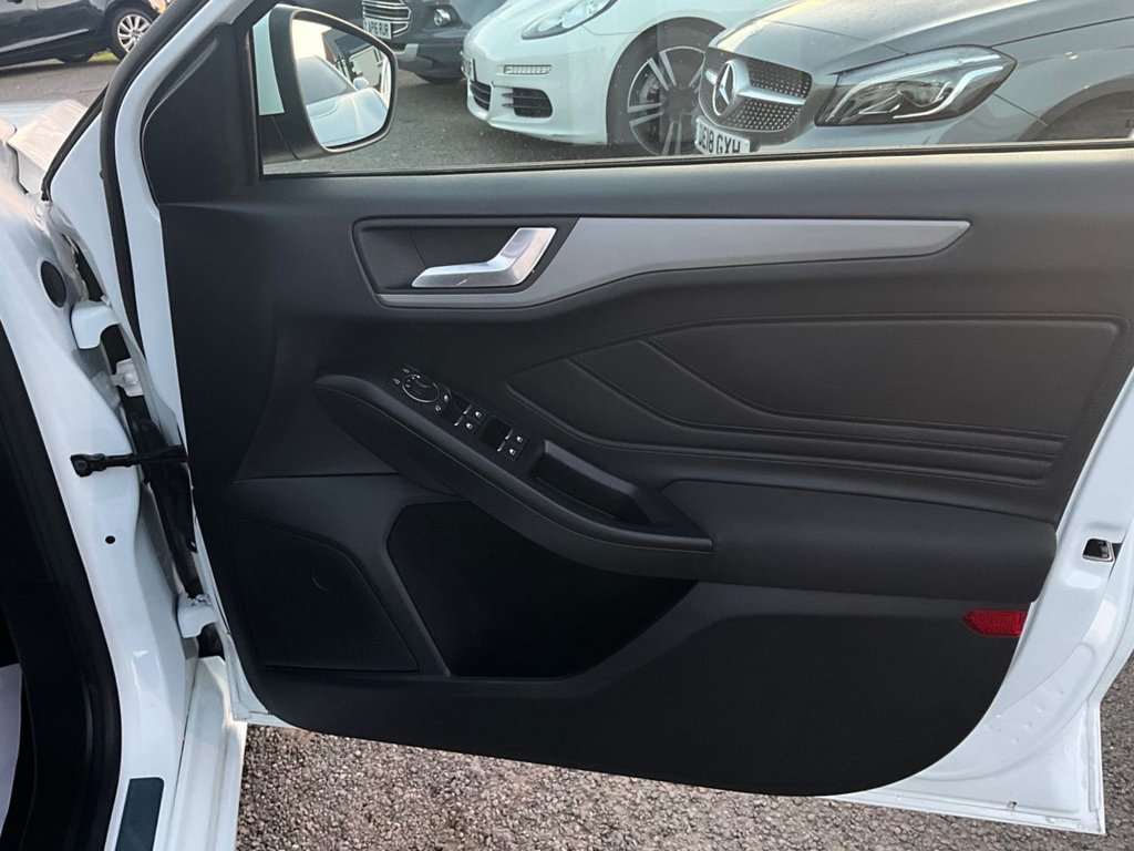 Used Ford Focus 2022 for sale - 77009752: Photo 17