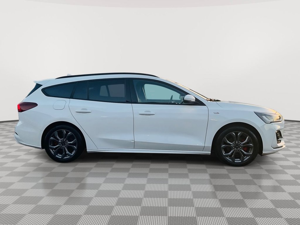 Used Ford Focus 2022 for sale - 77009752: Photo 5