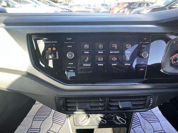 Used Volkswagen Polo 2018 for sale - 76234440: Photo 21
