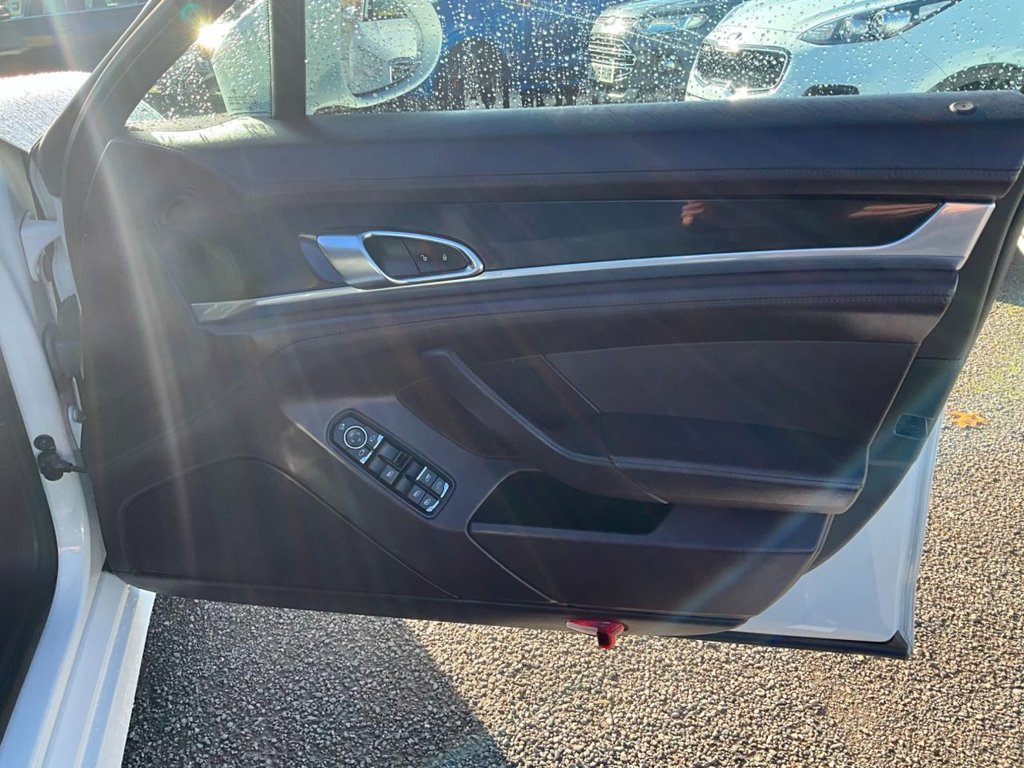 Used Porsche Panamera 2013 for sale - 77007375: Photo 17