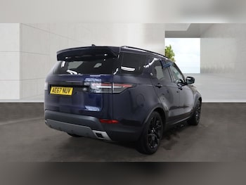 Used Land Rover Discovery 2018 for sale - 79046621: Photo