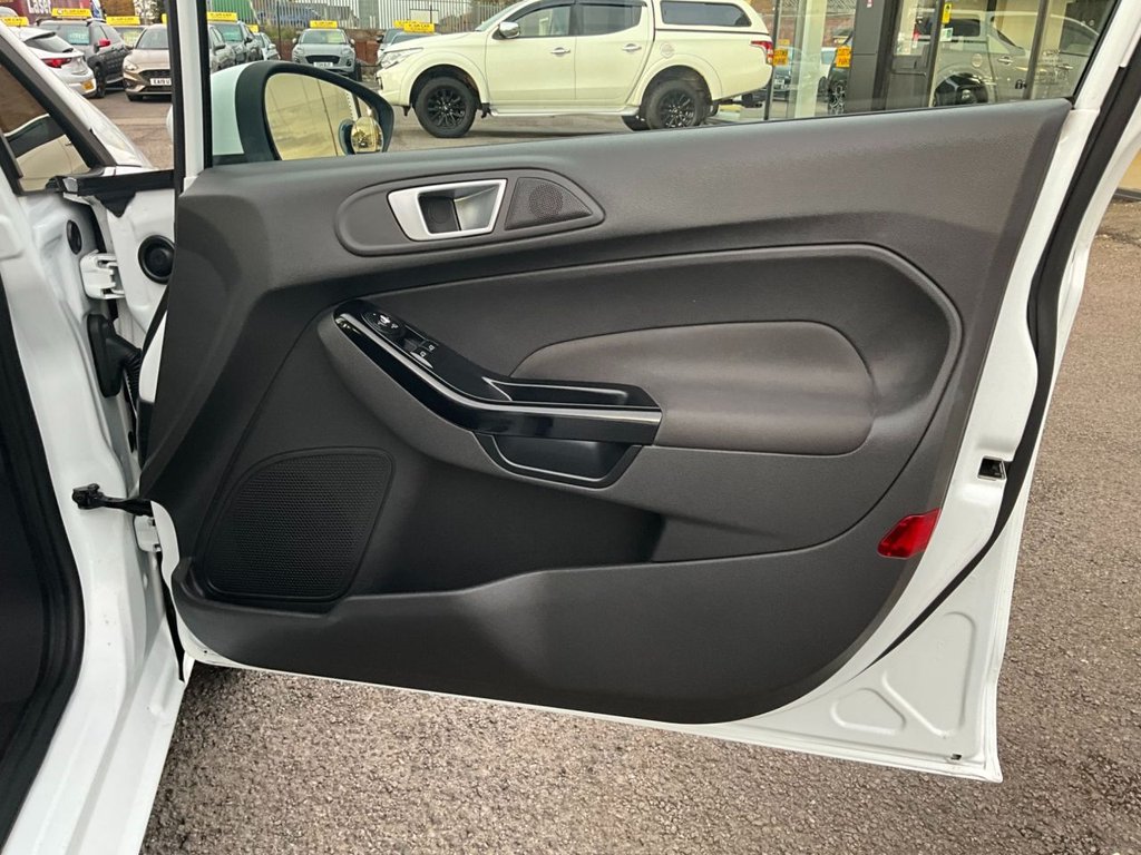 Used Ford Fiesta 2014 for sale - 76482286: Photo 17