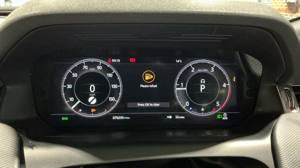 Used Land Rover Discovery Sport 2019 for sale - 76740293: Photo 10