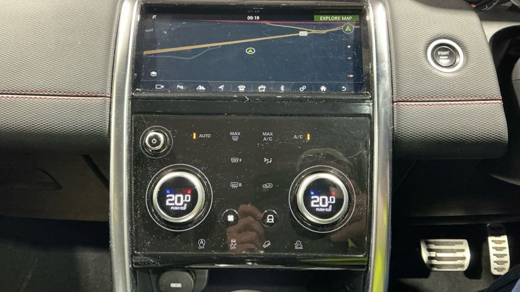 Used Land Rover Discovery Sport 2019 for sale - 76740293: Photo 11