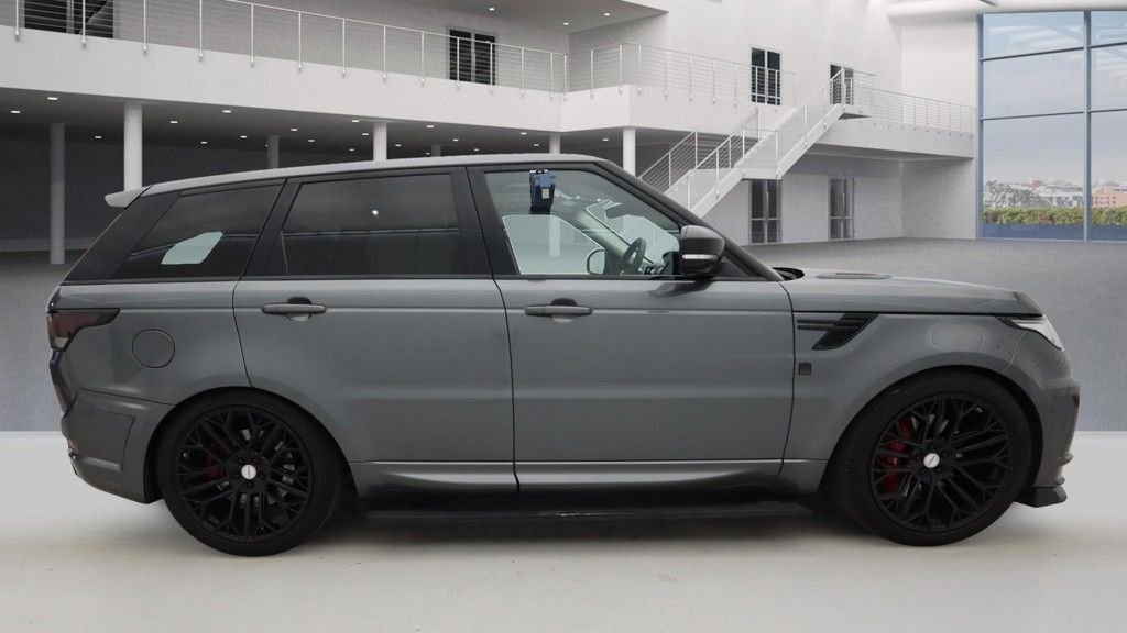 Used Land Rover Range Rover Sport 2017 for sale - 76654937: Photo 4