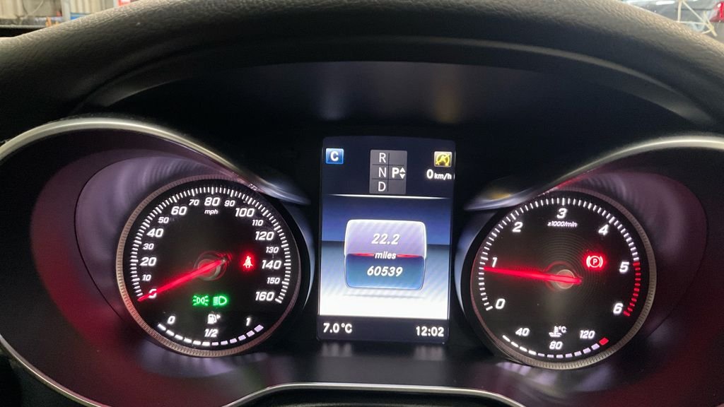 Used Mercedes-Benz C Class 2018 for sale - 77464064: Photo 10