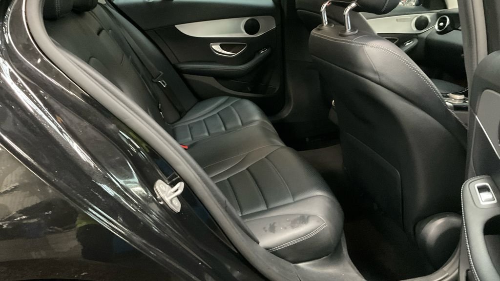 Used Mercedes-Benz C Class 2018 for sale - 77464064: Photo 8