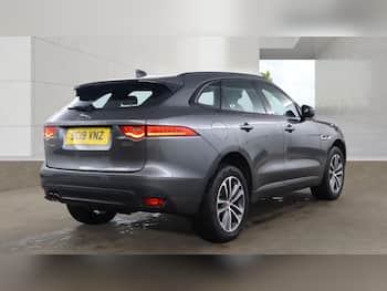 Used Jaguar F-Pace 2019 for sale - 79778161: Photo