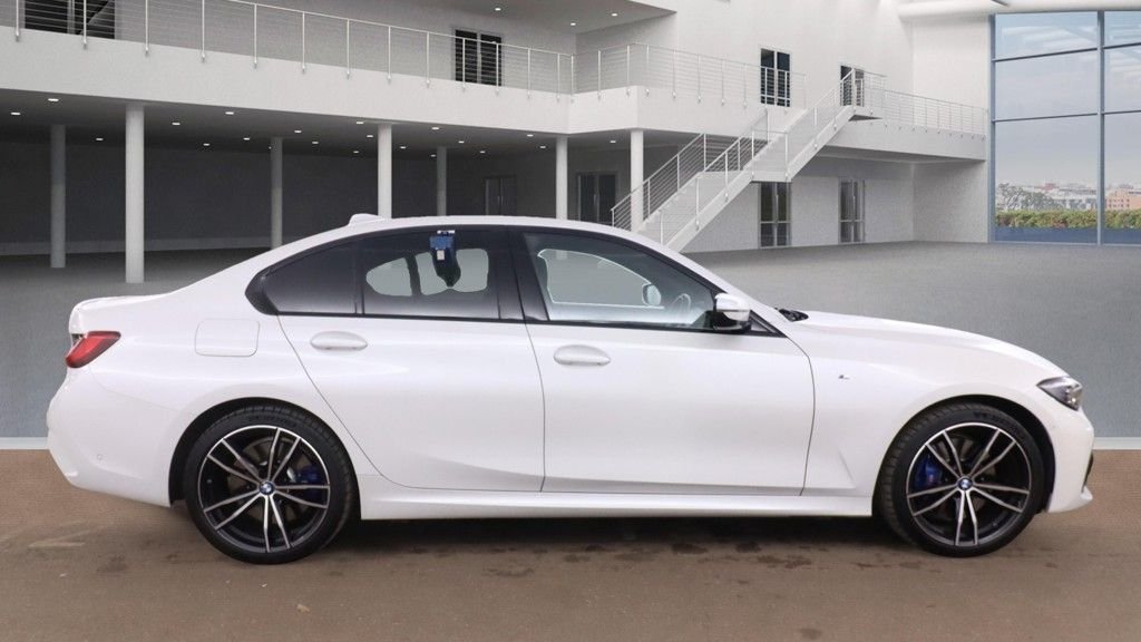 Used BMW 3 Series 2021 for sale - 76642543: Photo 5