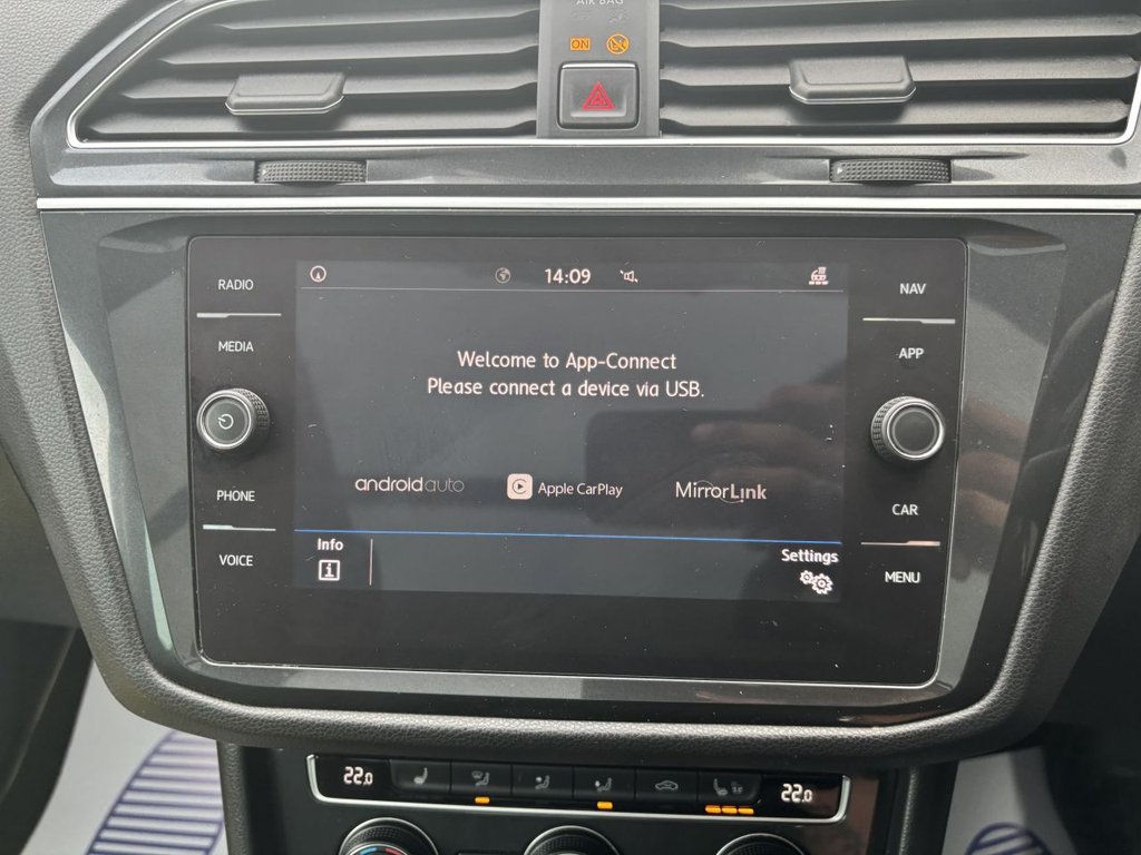 Used Volkswagen Tiguan 2018 for sale - 76356394: Photo 13