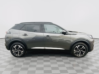 Used Peugeot 2008 2021 for sale - 76234360: Photo 4