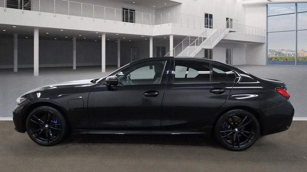 Used BMW 3 Series 2021 for sale - 77037623: Photo 12