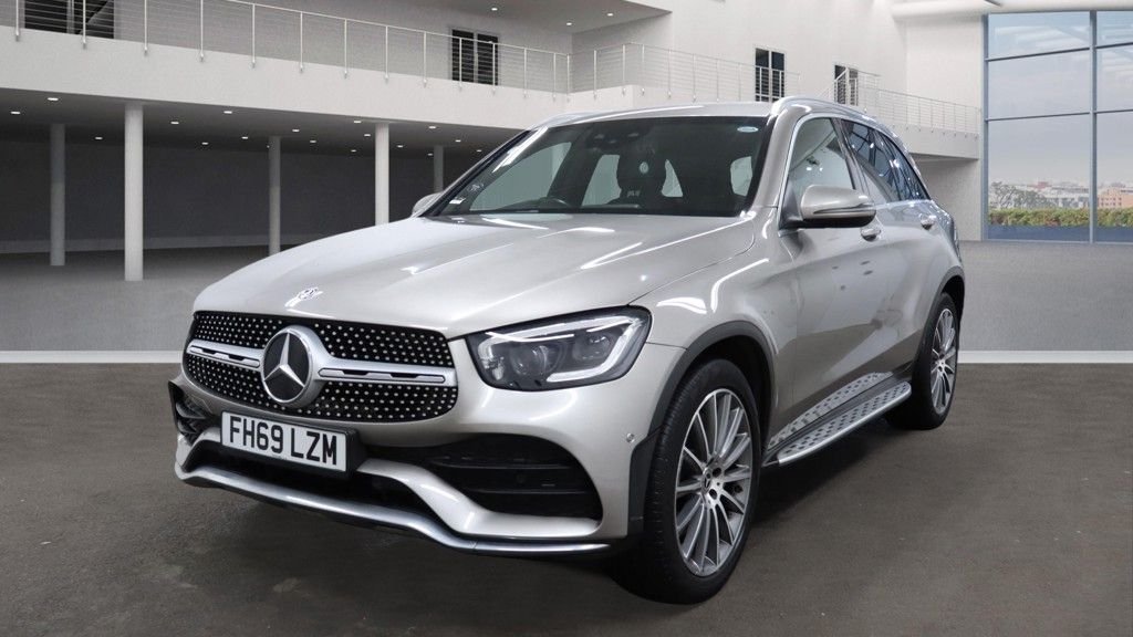 Used Mercedes-Benz GLC 2019 for sale - 77302752: Photo 2