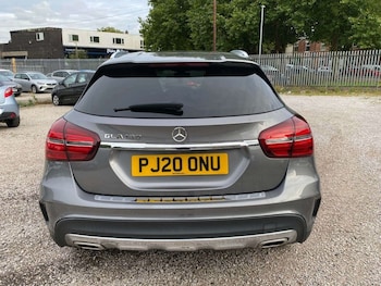 Used Mercedes-Benz GLA 2020 for sale - 76234299: Photo 3