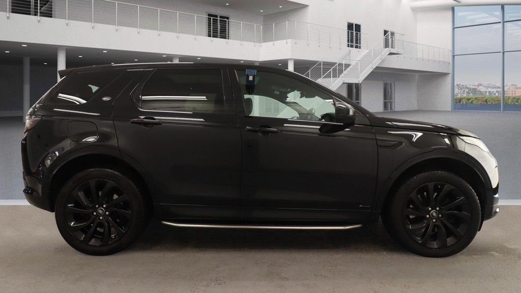 Used Land Rover Discovery Sport 2019 for sale - 77341450: Photo 5