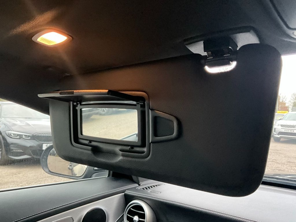 Used Mercedes-Benz C Class 2019 for sale - 77153230: Photo 35