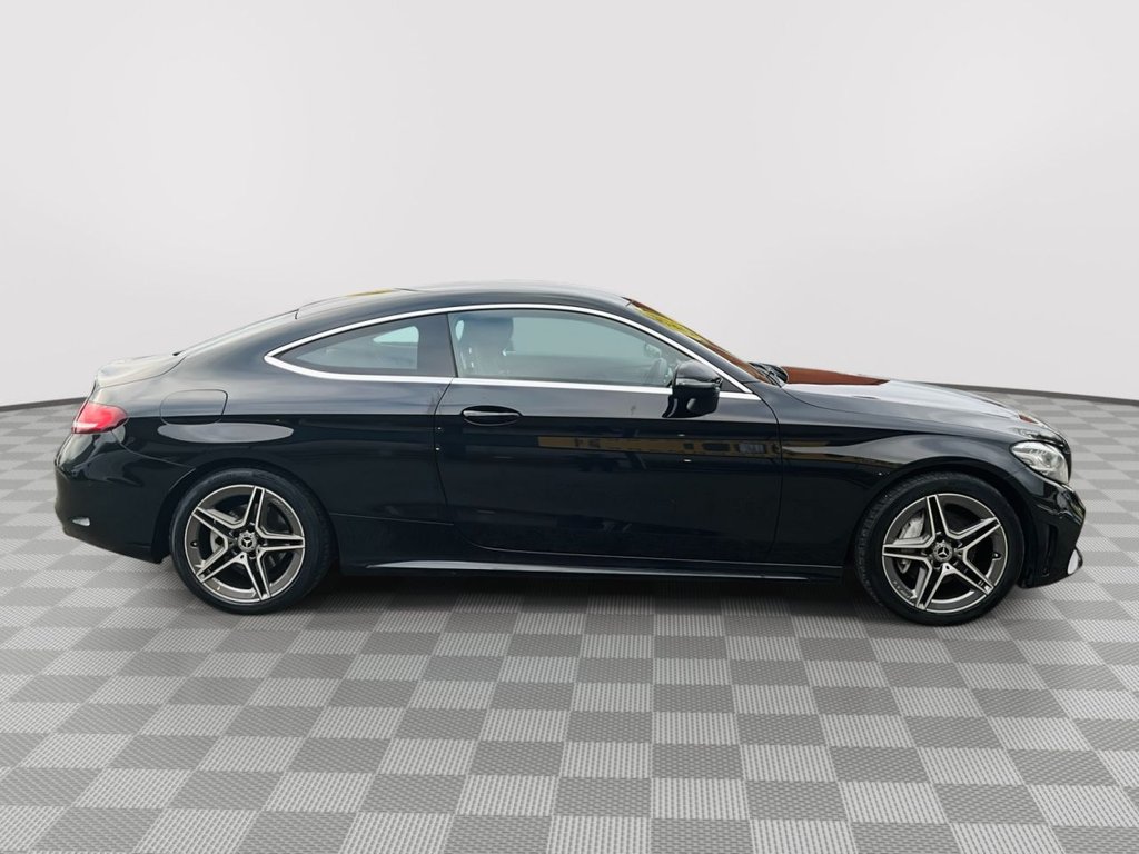 Used Mercedes-Benz C Class 2019 for sale - 77153230: Photo 5